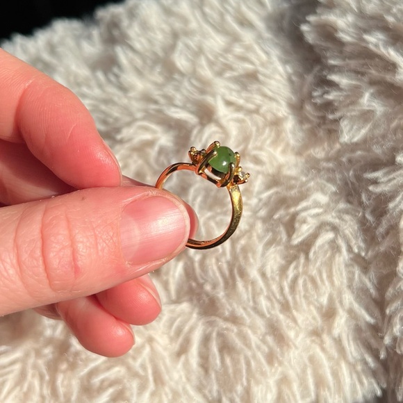 18K HGE Gold & Jade Ring - Picture 7 of 8